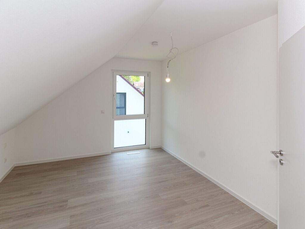 VR Immobilien GmbH - Immobilienangebot - Hünfeld - Alle - Modernes Einfamilienhaus mit hochwertiger Ausstattung und Terrasse