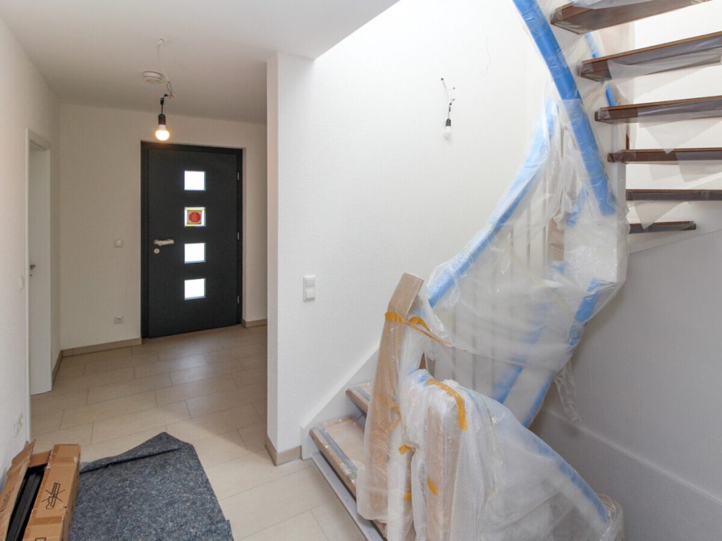 VR Immobilien GmbH - Immobilienangebot - Hünfeld - Alle - Modernes Einfamilienhaus mit hochwertiger Ausstattung und Terrasse
