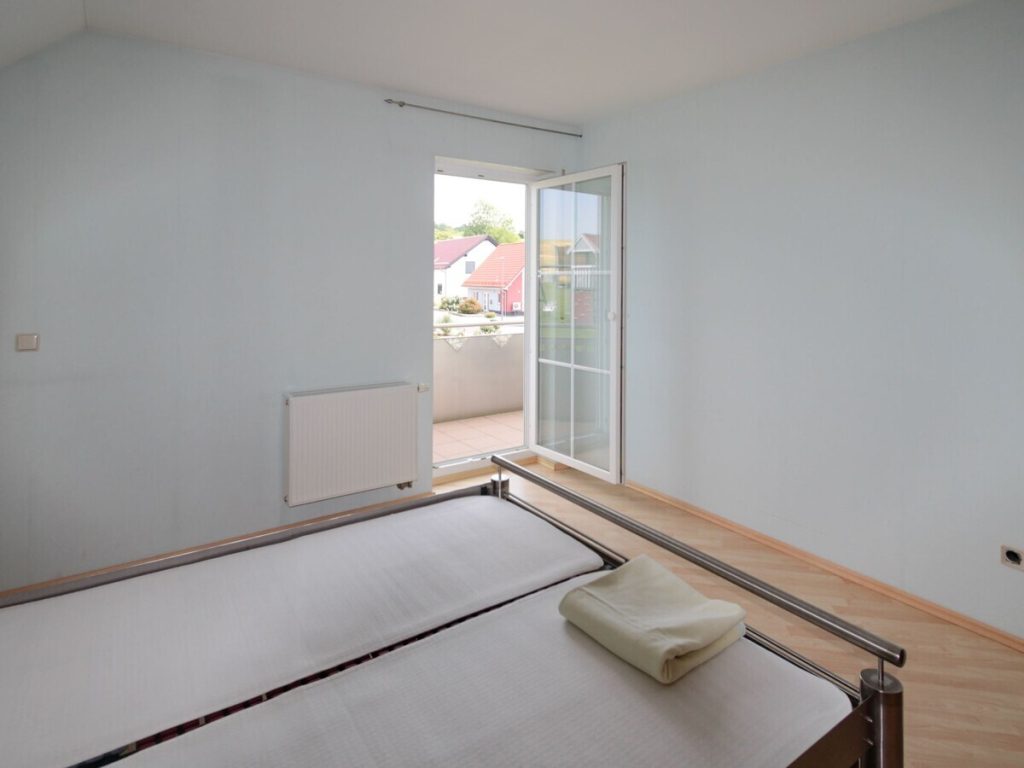 VR Immobilien GmbH - Immobilienangebot - Rasdorf - Alle - Einziehen & wohlfühlen - modernes Einfamilienhaus mit Einliegerwohnung in Rasdorf