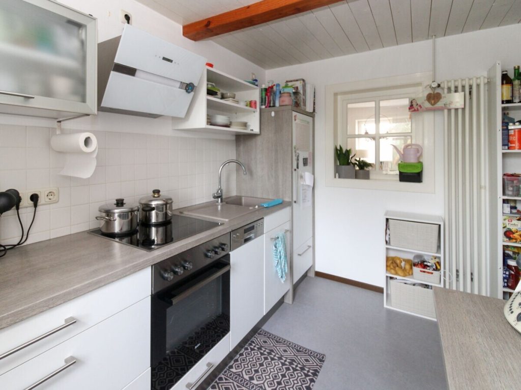 VR Immobilien GmbH - Immobilienangebot - Geisa - Alle - Denkmalgeschütztes Fachwerkhaus in begehrter Altstadtlage von Geisa
