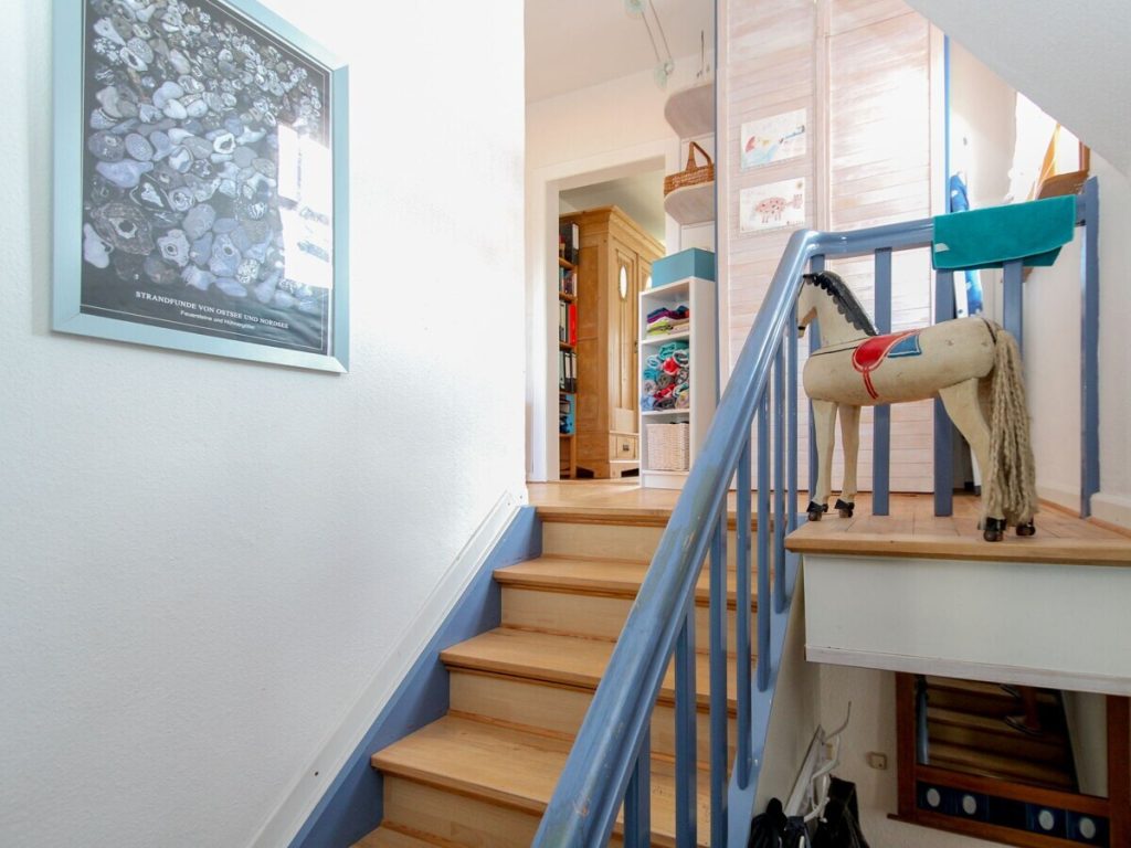 VR Immobilien GmbH - Immobilienangebot - Bad Hersfeld - Alle - Charmantes Einfamilienhaus mit liebevoll angelegten Garten
