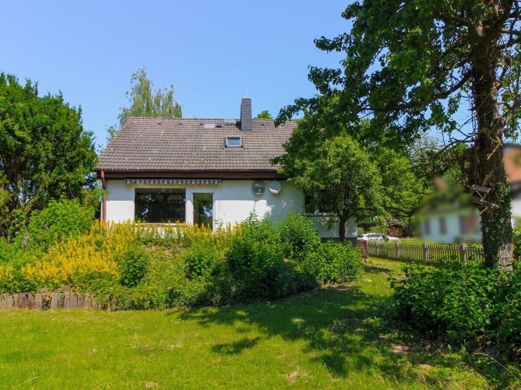 VR Immobilien GmbH - Immobilienangebot - Künzell - Alle - Ein Zuhause zum Gestalten – Einfamilienhaus mit Garten in Künzell - Wissels