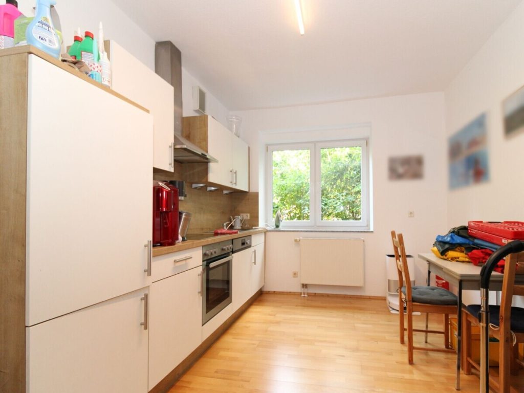 VR Immobilien GmbH - Immobilienangebot - Hünfeld - Alle - Großzügiges Zuhause in Hünfeld für Mehrgenerationen oder Vermietung