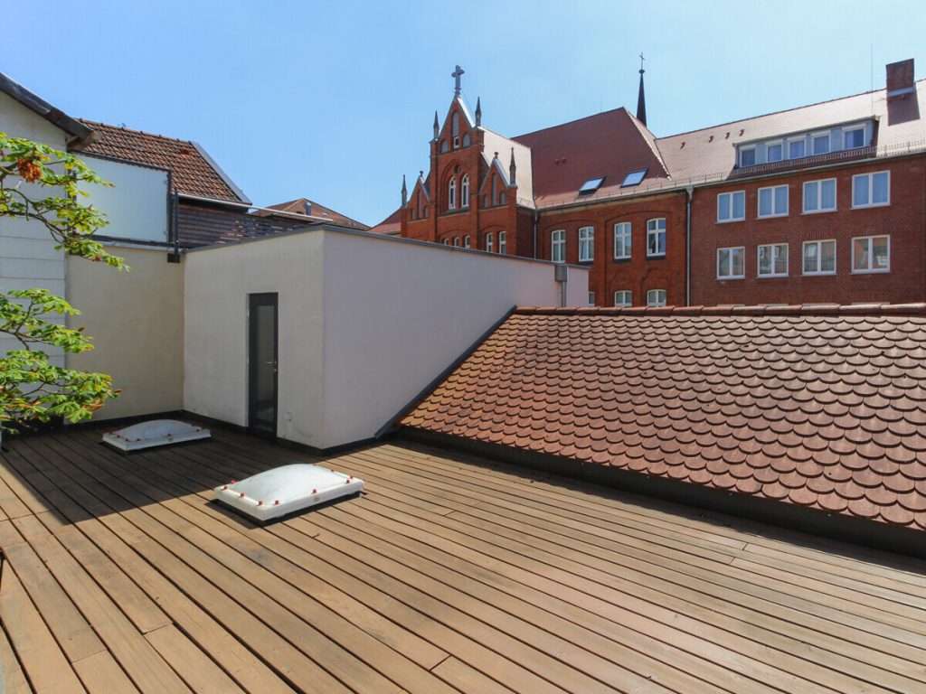 VR Immobilien GmbH - Immobilienangebot - Fulda - Alle - Stilvolle Maisonettewohnung mit traumhafter Dachterrasse in zentraler Lage von Fulda