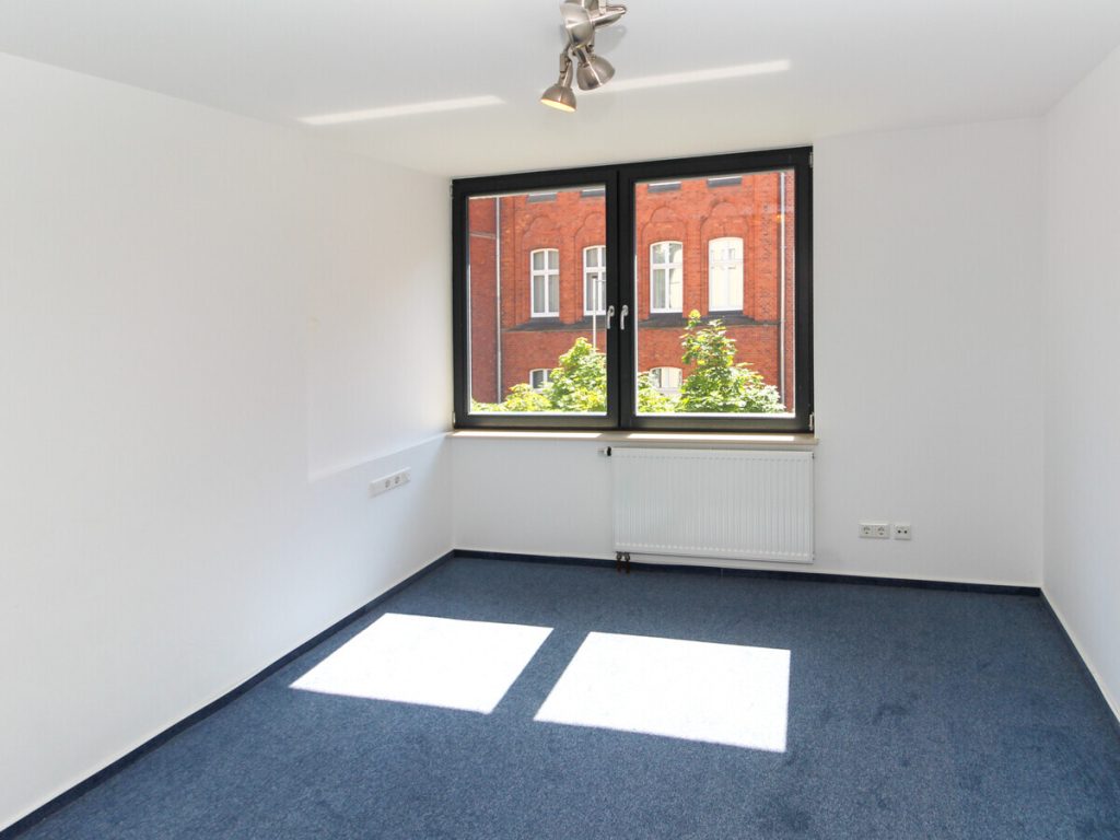 VR Immobilien GmbH - Immobilienangebot - Fulda - Alle - Stilvolle Maisonettewohnung mit traumhafter Dachterrasse in zentraler Lage von Fulda
