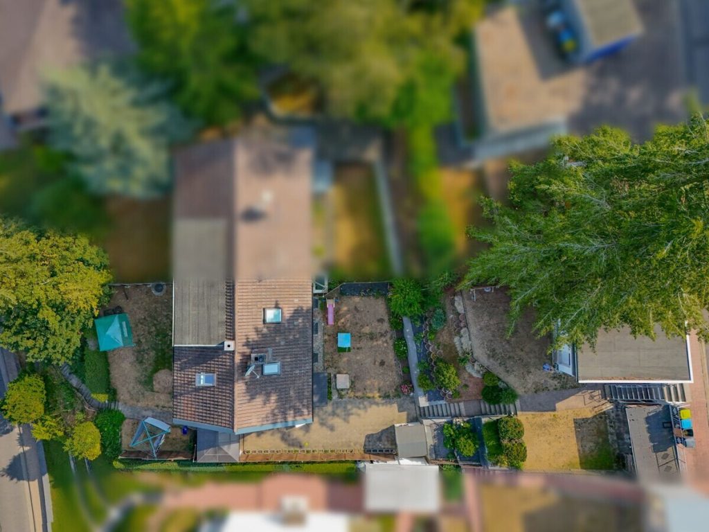 VR Immobilien GmbH - Immobilienangebot - Bad Salzschlirf - Alle - Attraktive Kapitalanlage mit zwei Wohneinheiten in Bad Salzschlirf