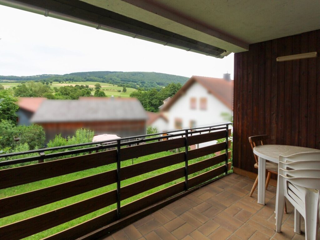 VR Immobilien GmbH - Immobilienangebot - Ehrenberg - Alle - Ankommen und Zuhause schaffen – Wohnhaus in der Rhön