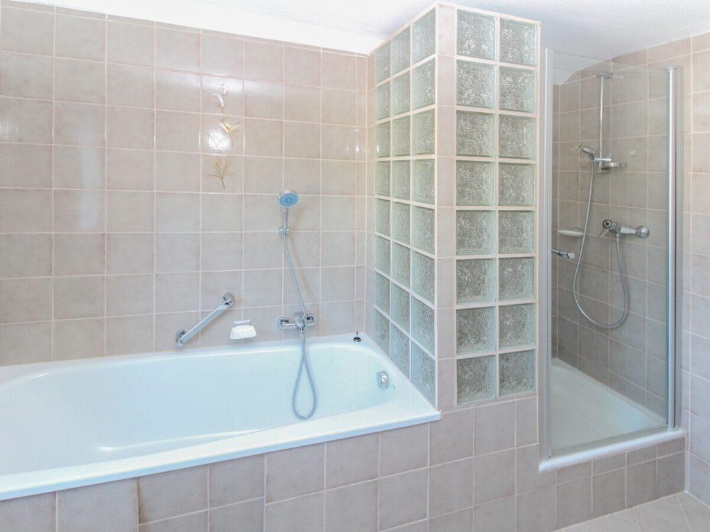 VR Immobilien GmbH - Immobilienangebot - Kalbach - Alle - Attraktive 3-Zimmerwohnung in Mittelkalbach