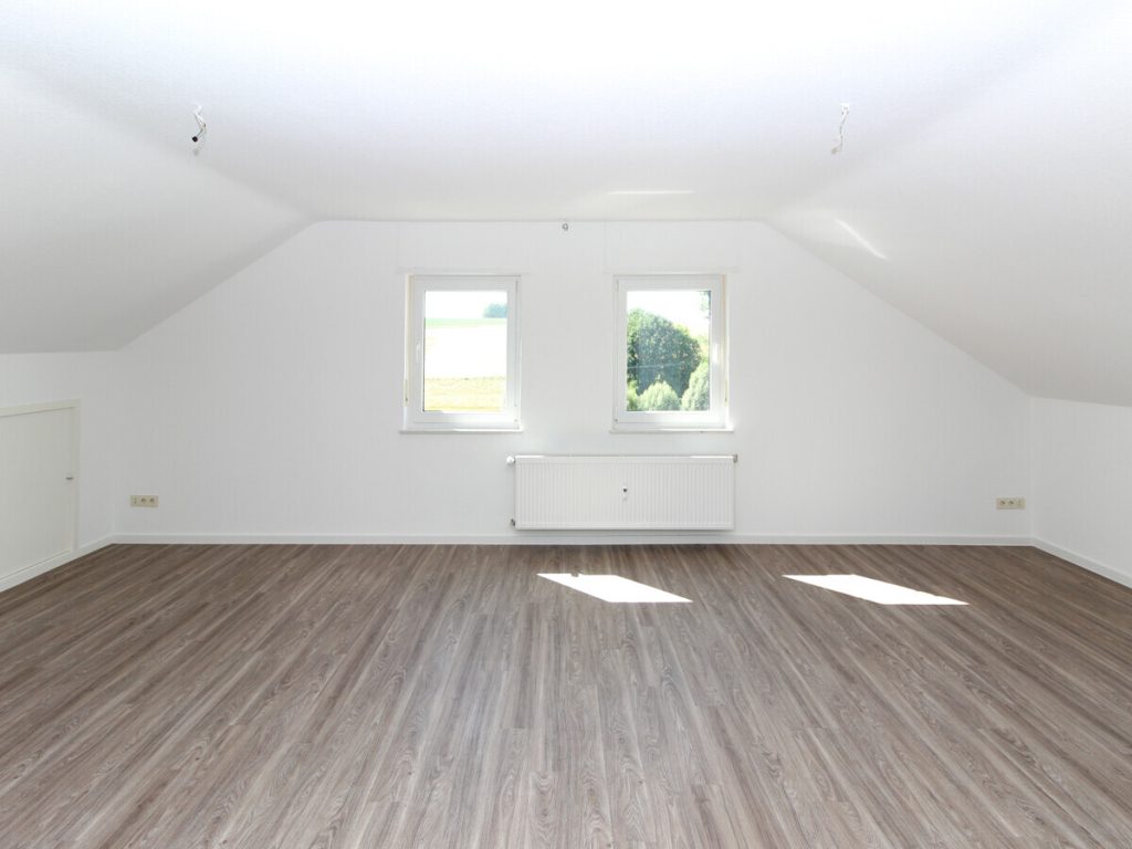 VR Immobilien GmbH - Immobilienangebot - Kalbach - Alle - Attraktive 3-Zimmerwohnung in Mittelkalbach