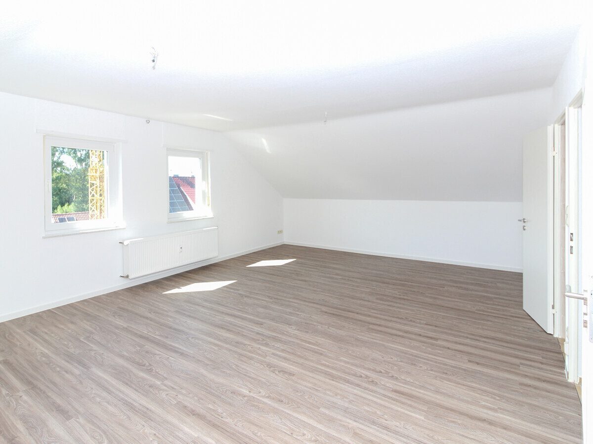  VR Immobilien GmbH - Immobilienangebot - Kalbach - Alle - Attraktive 3-Zimmerwohnung in Mittelkalbach
