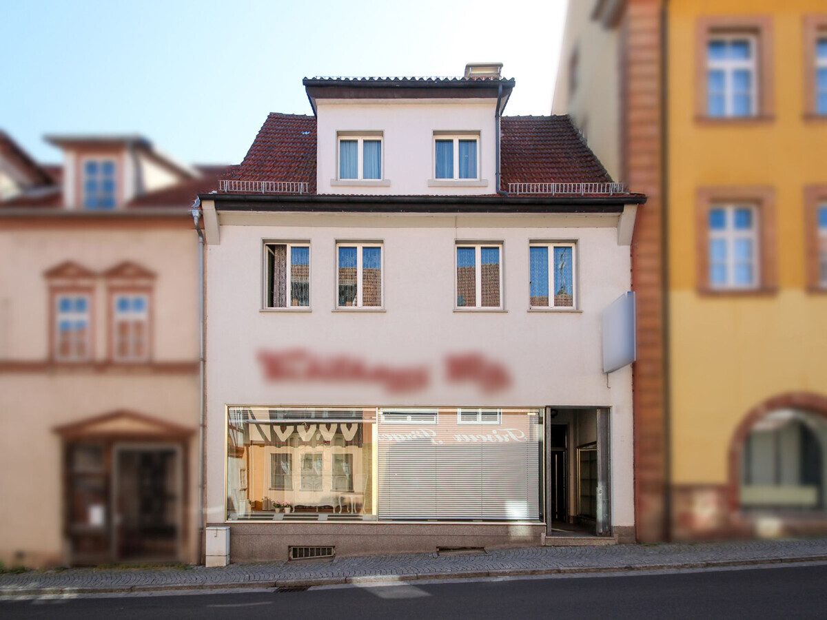  VR Immobilien GmbH - Immobilienangebot - Tann - Alle - Wohn- und Geschäftshaus mit viel Potenzial und Dachterrasse