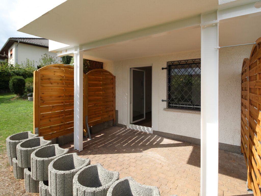 VR Immobilien GmbH - Immobilienangebot - Fulda - Alle - Frisch sanierte 2-Zimmer-Wohnung mit Terrasse und Garage