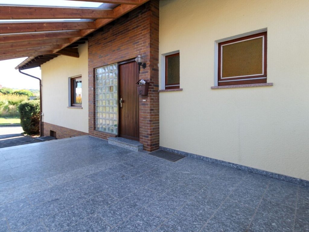 VR Immobilien GmbH - Immobilienangebot - Tann (Rhön) - Alle - Großzügiges Wohnanwesen auf weitläufigem Grundstück - im Herzen der Rhön!