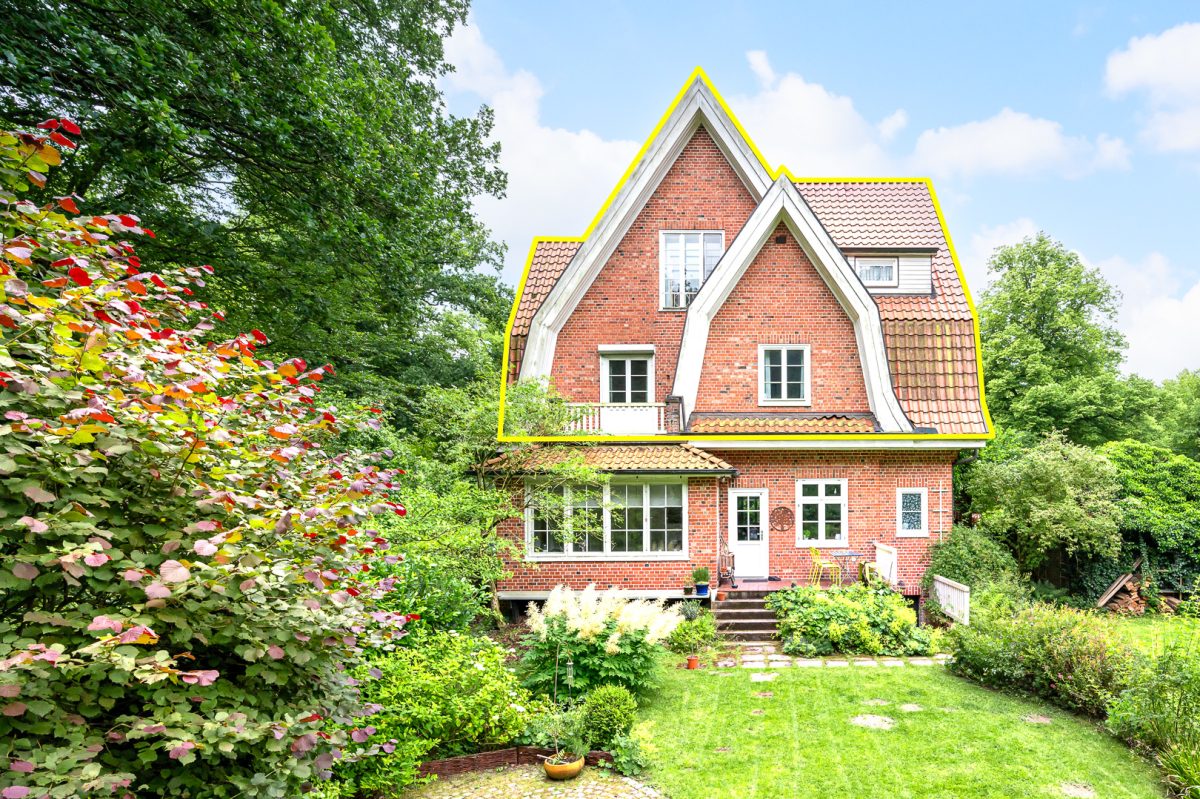 Immobilienangebot - Hamburg / Wohldorf-Ohlstedt - Alle - Charmante Altbauwohnung auf zwei Ebenen mit eigenem Garten und Stellplatz in attraktiver Lage von Wohldorf-Ohlstedt