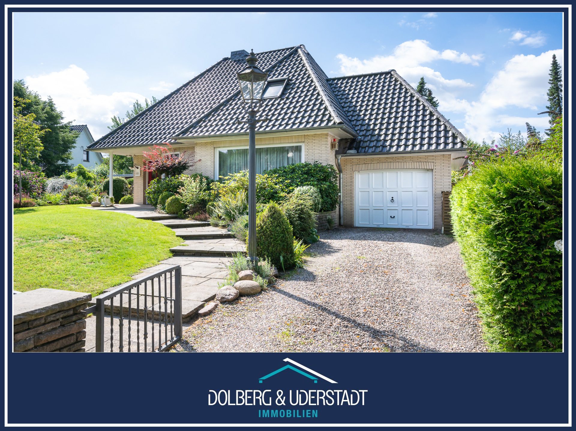 Immobilienangebot - Hamburg / Rahlstedt - Alle - !Nur noch Warteliste! Liebevoll modernisierte Villa mit traumhaftem Garten in Alt-Rahlstedt!