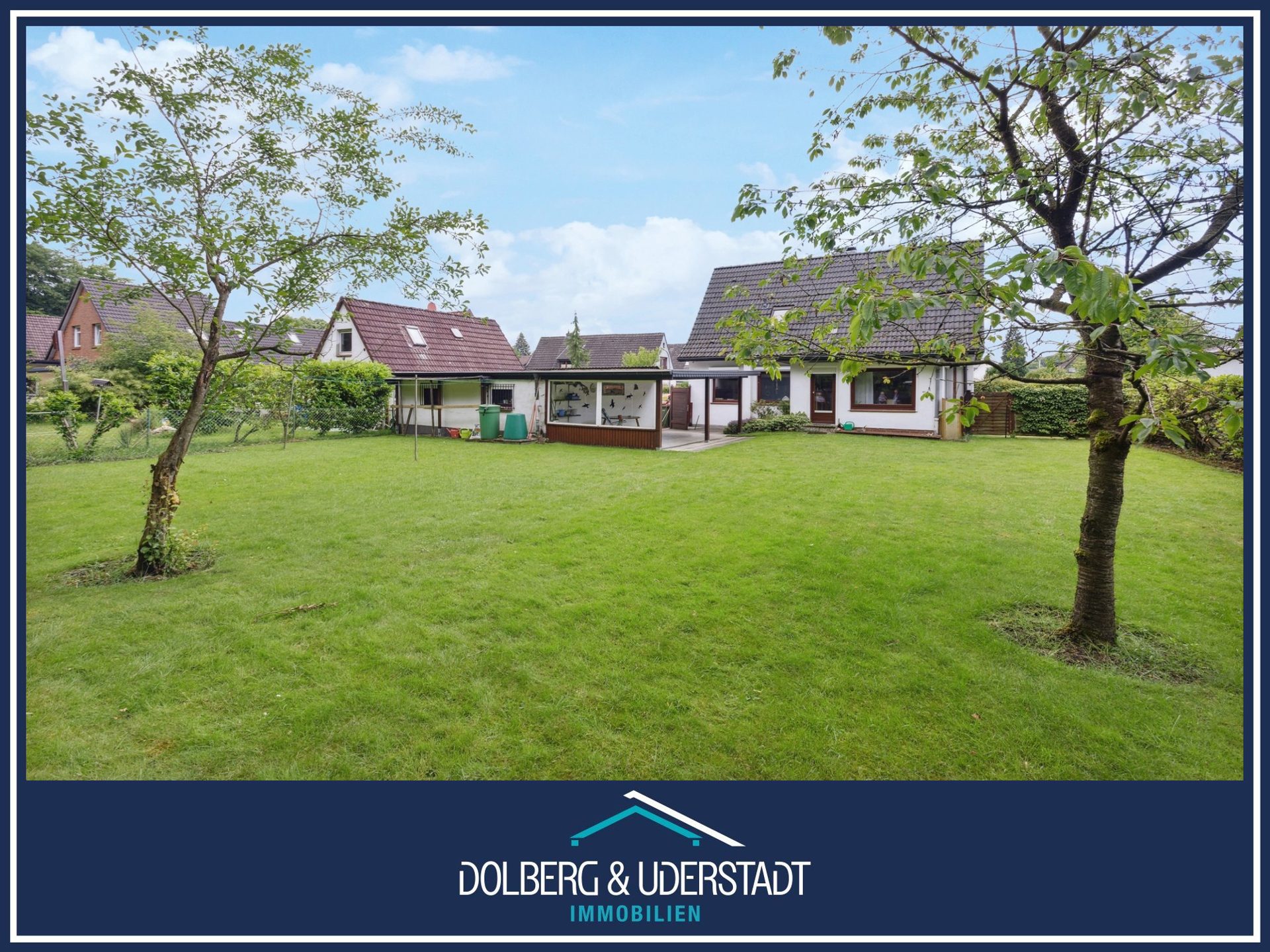 Immobilienangebot - Hamburg / Farmsen-Berne - Alle - Gepflegtes Einfamilienhaus mit Traumgrundstück, Doppelgarage und direktem Waldzugang