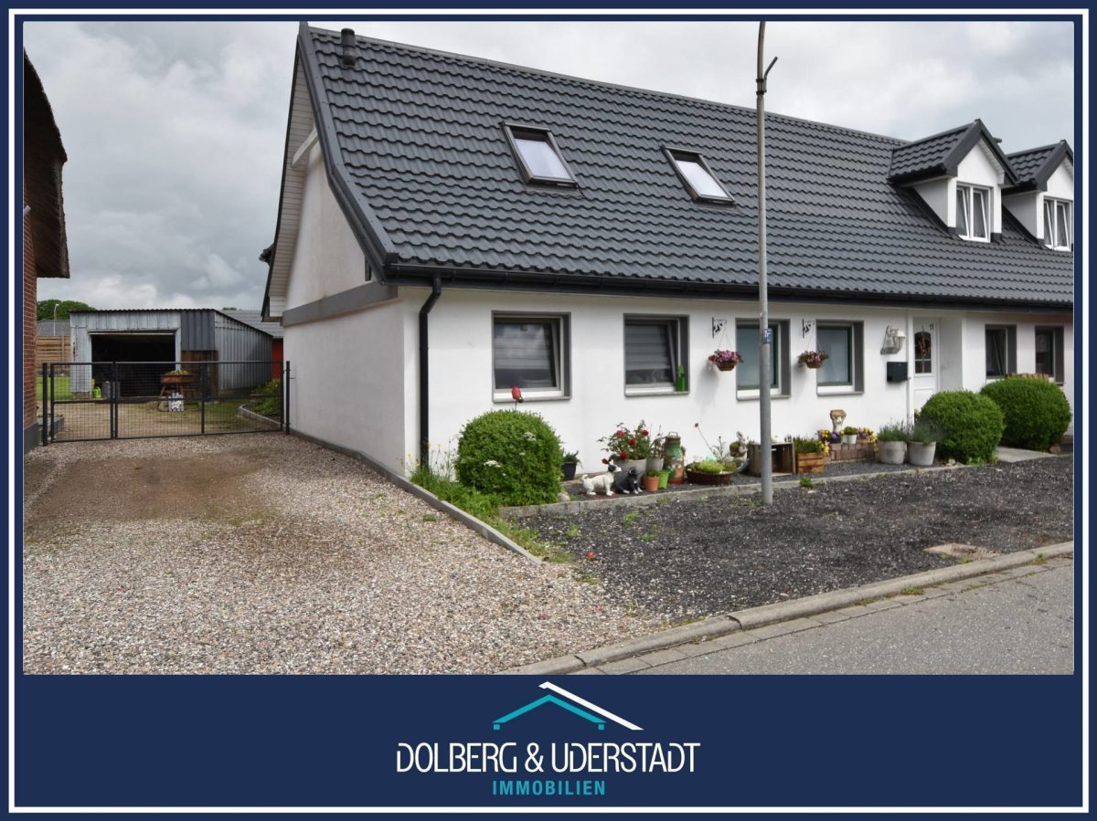 Immobilienangebot - Immenstedt / Nordfriesland - Alle - Einfamilienhaus mit möglicher Einliegerwohnung,
Dorfleben 10 km westlich von Husum