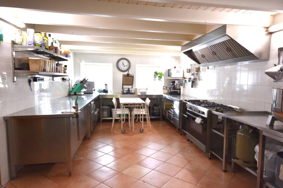 Immobilienangebot - Immenstedt / Nordfriesland - Alle - Einfamilienhaus mit möglicher Einliegerwohnung,
Dorfleben 10 km westlich von Husum