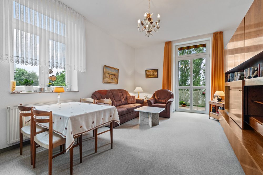 Immobilienangebot - Hamburg / Rahlstedt - Alle - Attraktive Kapitalanlage mit Süd-Balkon in ruhiger Lage von Rahlstedt