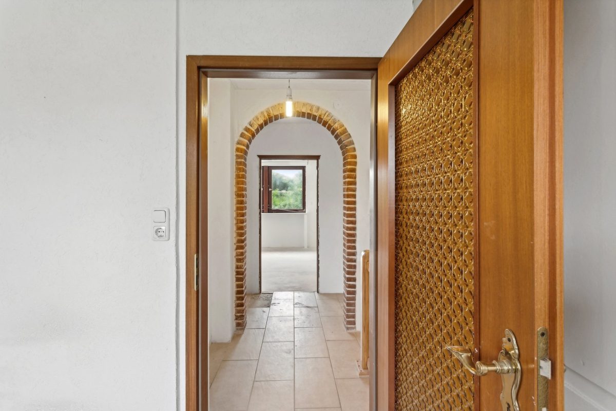 Immobilienangebot - Hamburg / Rahlstedt - Alle - Attraktive Wohnlage: Reihenmittelhaus mit viel Platz und schönem Garten sowie Garage