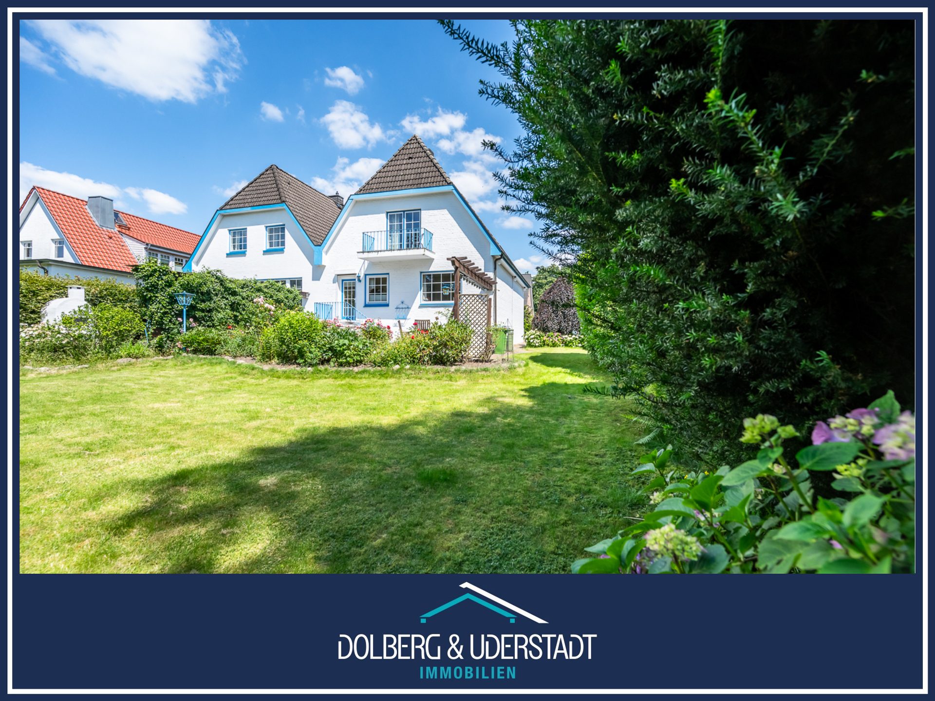 Immobilienangebot - Hamburg / Rahlstedt - Alle - Zwei Doppelhaushälften mit Vollkeller auf ca. 970 m² Grundstück in Alt-Rahlstedt