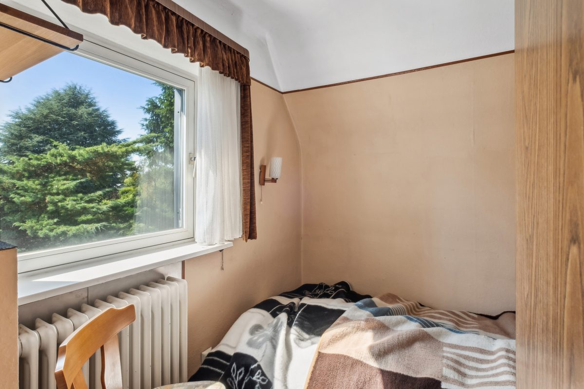 Immobilienangebot - Hamburg / Oldenfelde - Alle - Traumgrundstück mit Einfamilienhaus in beliebter Lage von HH-Oldenfelde