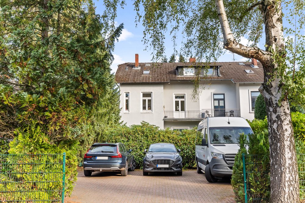 Immobilienangebot - Hamburg / Rahlstedt - Alle - Im Zentrum von Alt-Rahlstedt! Charmante Villa mit Vollkeller für Ihr Gewerbe