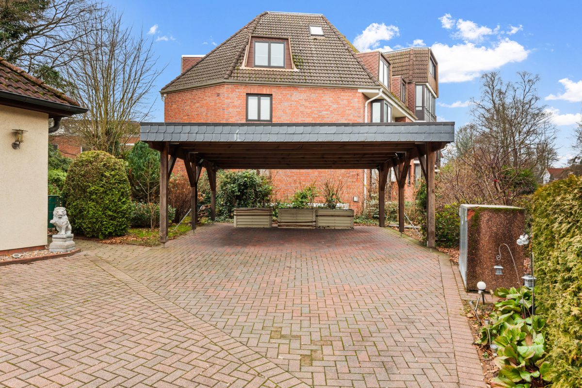 Immobilienangebot - Hamburg / Rahlstedt - Alle - Unikat ! Wohnen in bester Villenlage von Hamburg-Rahlstedt !