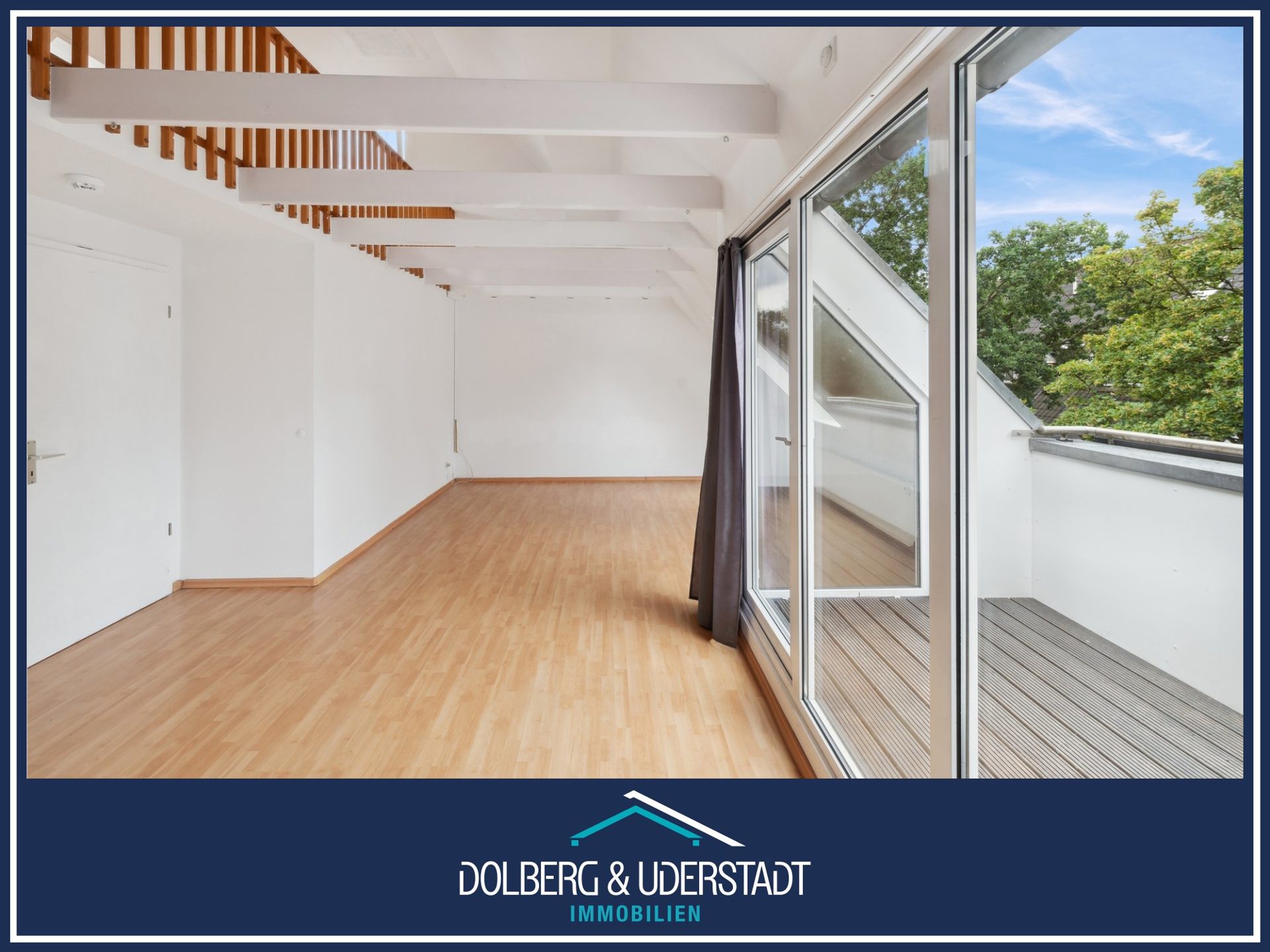 Immobilienangebot - Hamburg / Meiendorf - Alle - NUR NOCH WARTELISTE ! Maisonette-Wohnung mit Galerie und KFZ-Stellplatz in Hamburg-Meiendorf