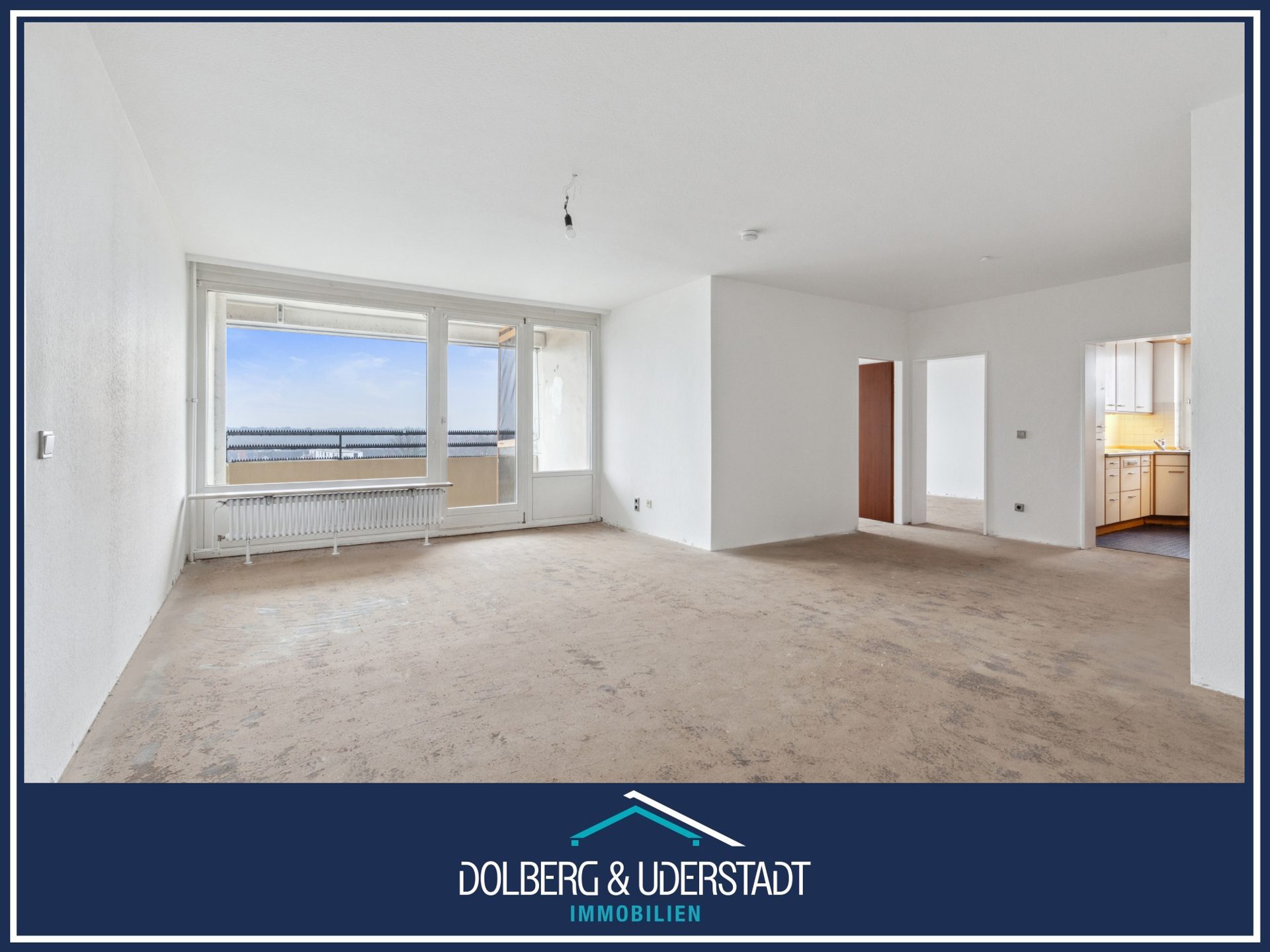 Immobilienangebot - Reinbek - Alle - Barrierefrei! Attraktive renovierungsbedürftige 4-Zi.-Wohnung mit Weitblick über Reinbek bei Hamburg