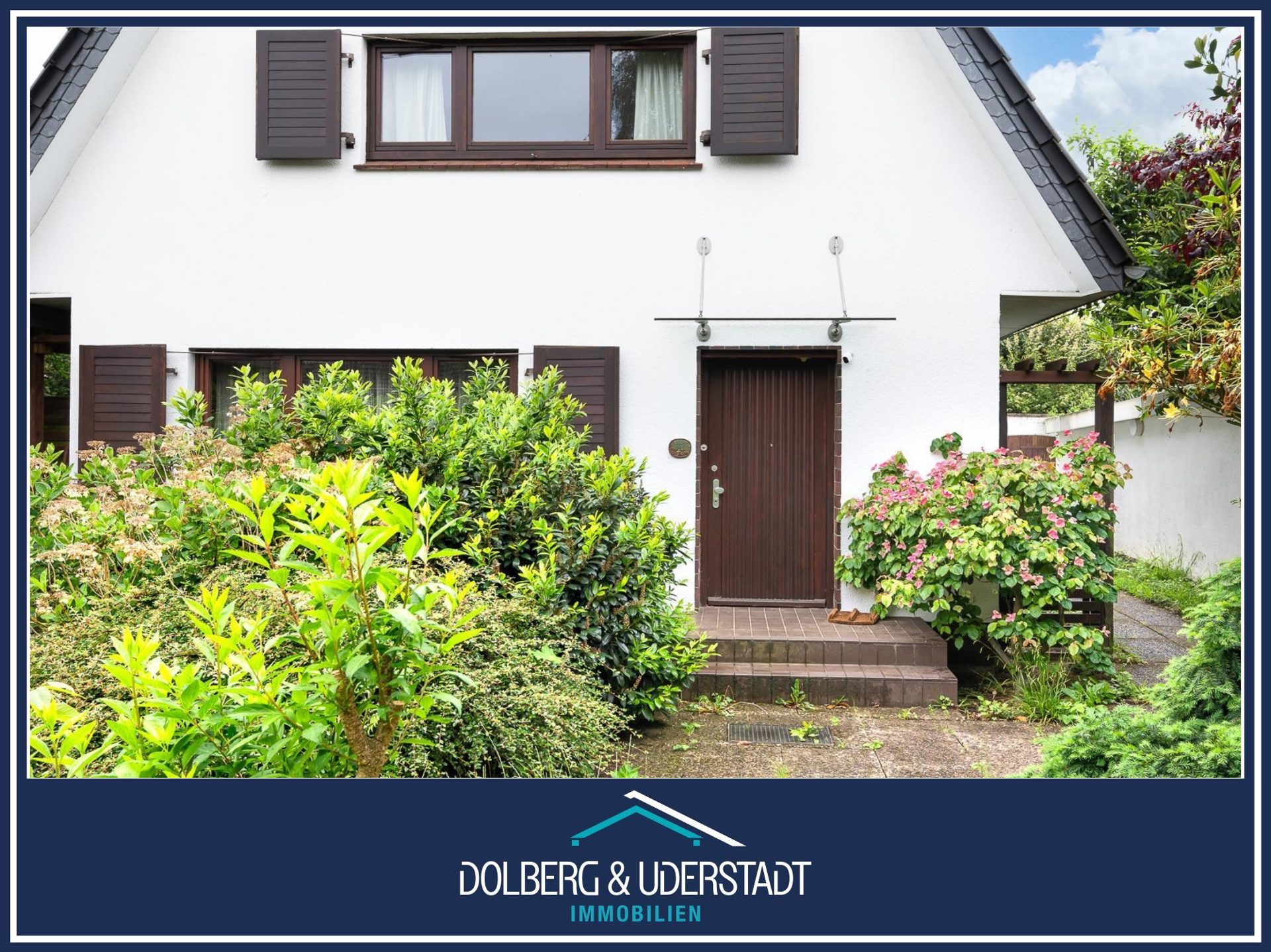 Immobilienangebot - Hamburg / Rahlstedt - Alle - Rahlstedt: Attraktives Wohnhaus mit Einliegerwohnung in ruhiger Wohnstrasse