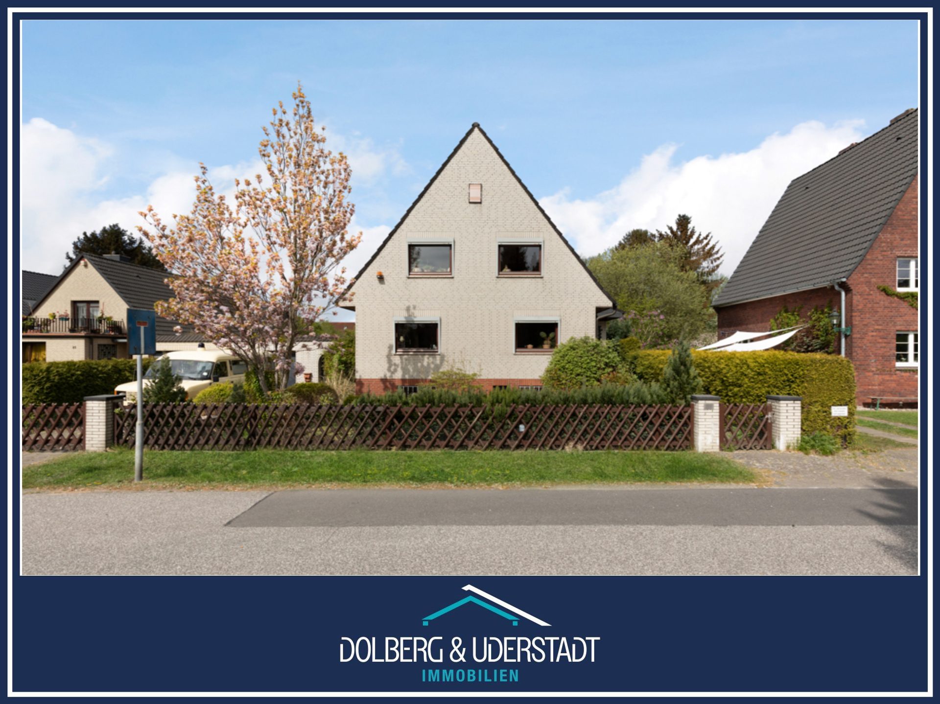 Immobilienangebot - Hamburg / Billstedt - Alle - Einfamilienhaus zum Wohlfühlen mit Vollkeller + Garage auf großem Grundstück