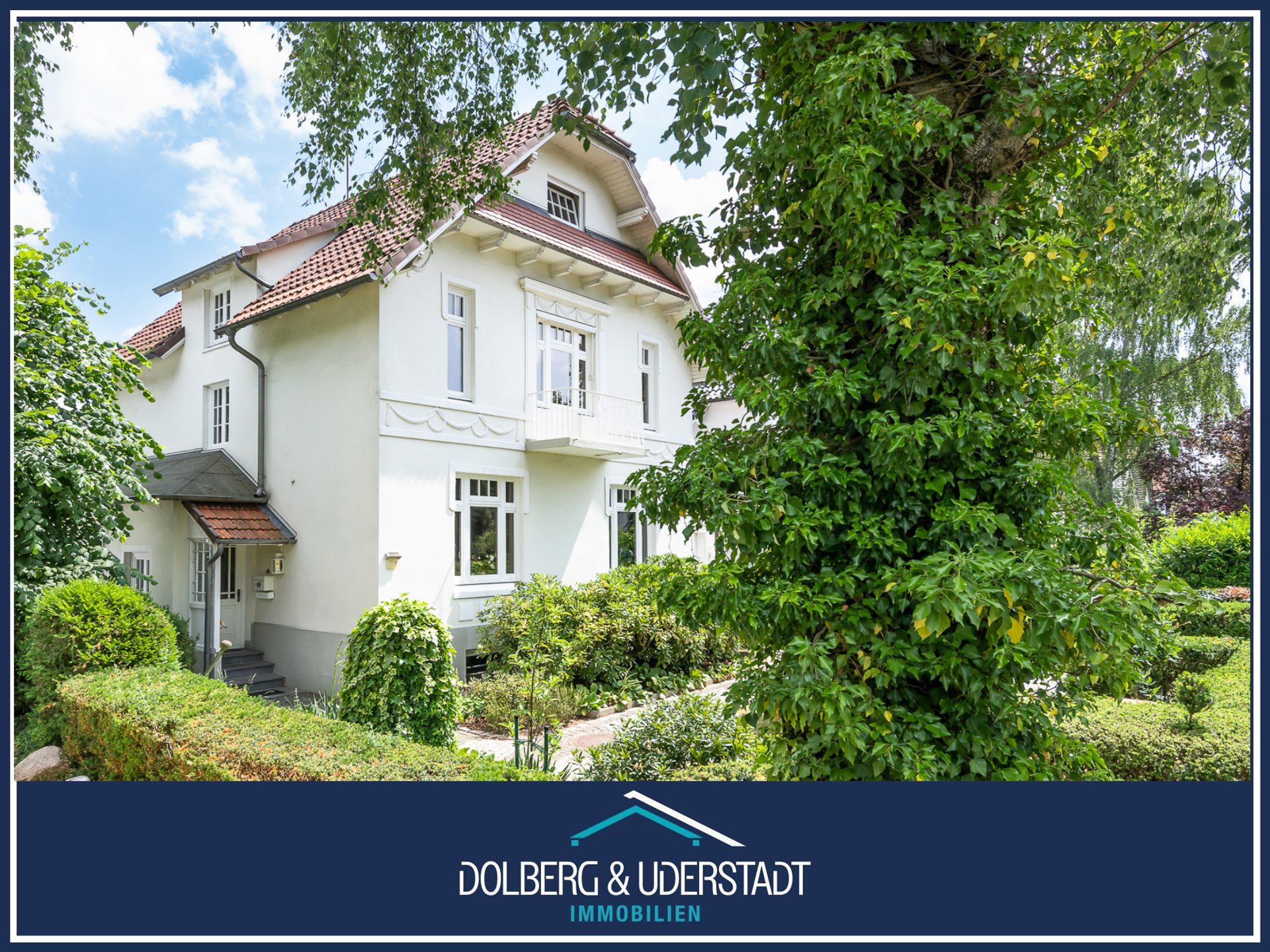 Immobilienangebot - Hamburg / Rahlstedt - Alle - Repräsentative Villa mit Vollkeller in attraktiver Lage von Alt-Rahlstedt