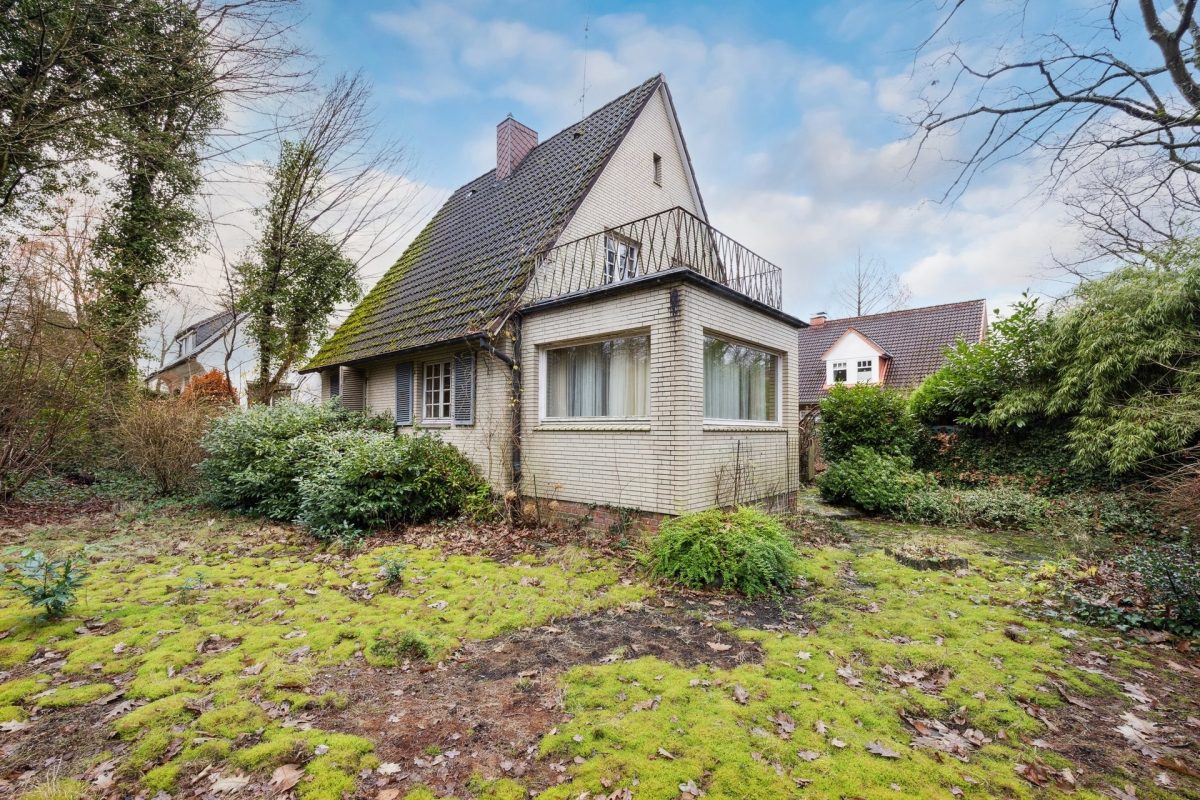 Immobilienangebot - Ahrensburg - Alle - Wohnhaus in Traumlage Hagener Allee zur Modernisierung