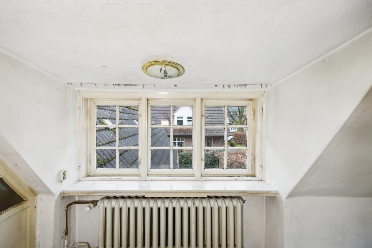Immobilienangebot - Ahrensburg - Alle - Wohnhaus in Traumlage Hagener Allee zur Modernisierung