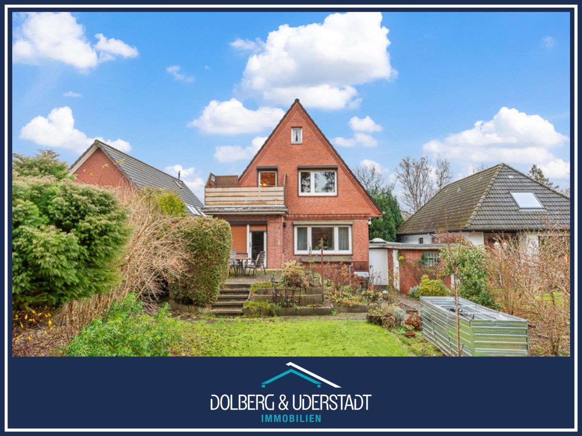 Immobilienangebot - Hamburg / Rahlstedt - Alle - Gepflegtes Zweifamilienhaus mit herrlichem Grundstück in ruhiger Wohnlage von Alt-Rahlstedt!