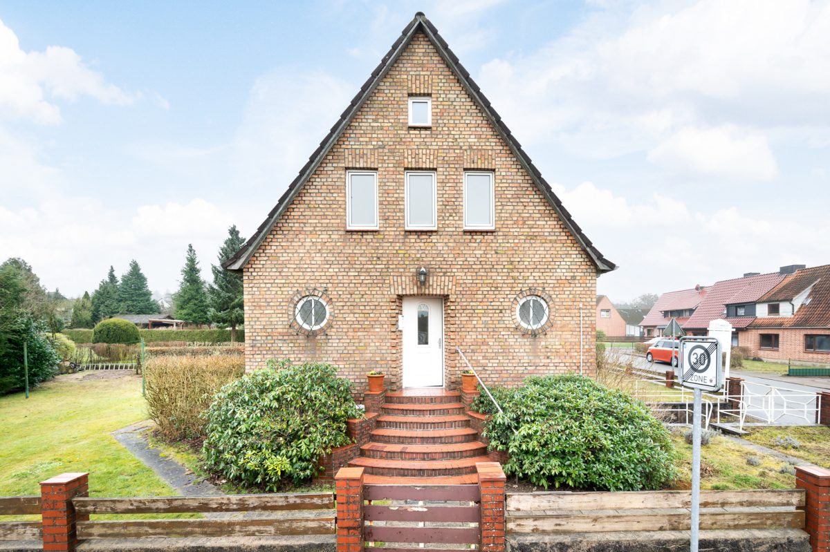 Immobilienangebot - Großensee - Alle - Charmantes Siedlungshaus in ruhiger Wohnlage, fußläufig zum Großensee!