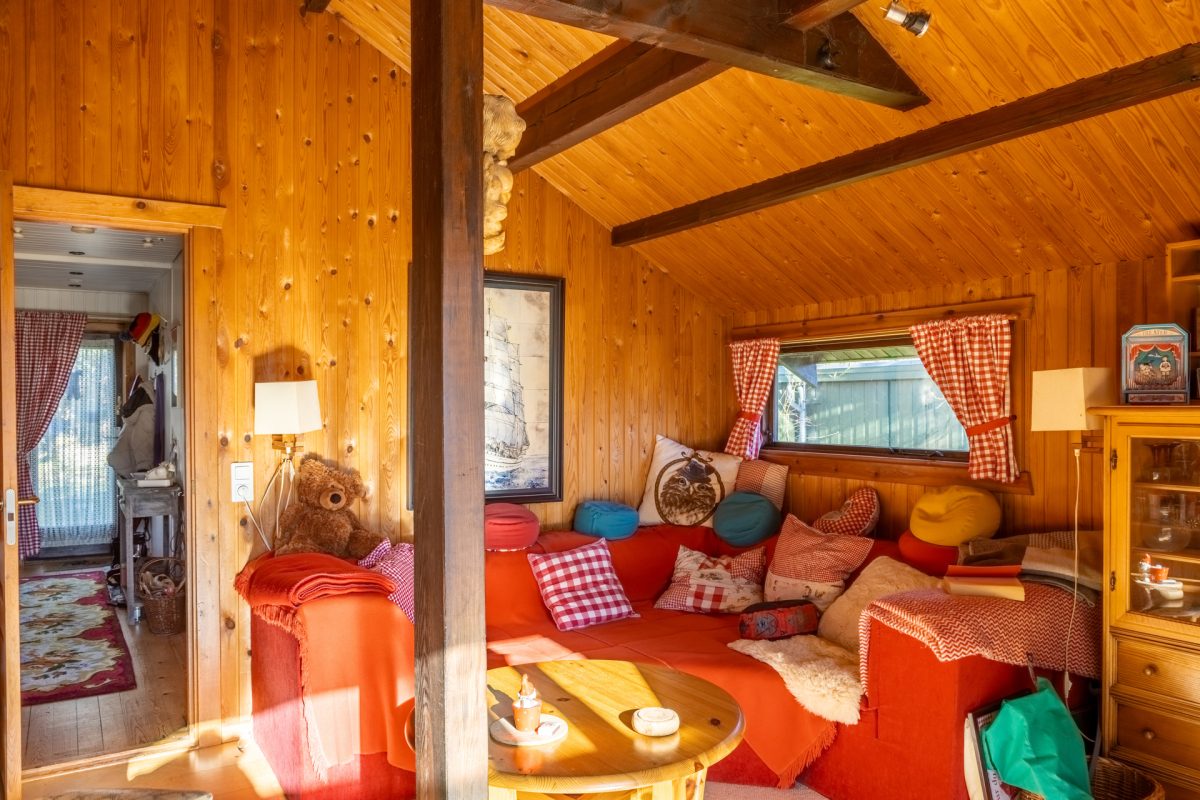 Immobilienangebot - Schafstedt / Dückerswisch - Alle - Ferienhaus Nähe Nord/Ostseekanal
Teilmöbliertes Refugium zum Wohlfühlen