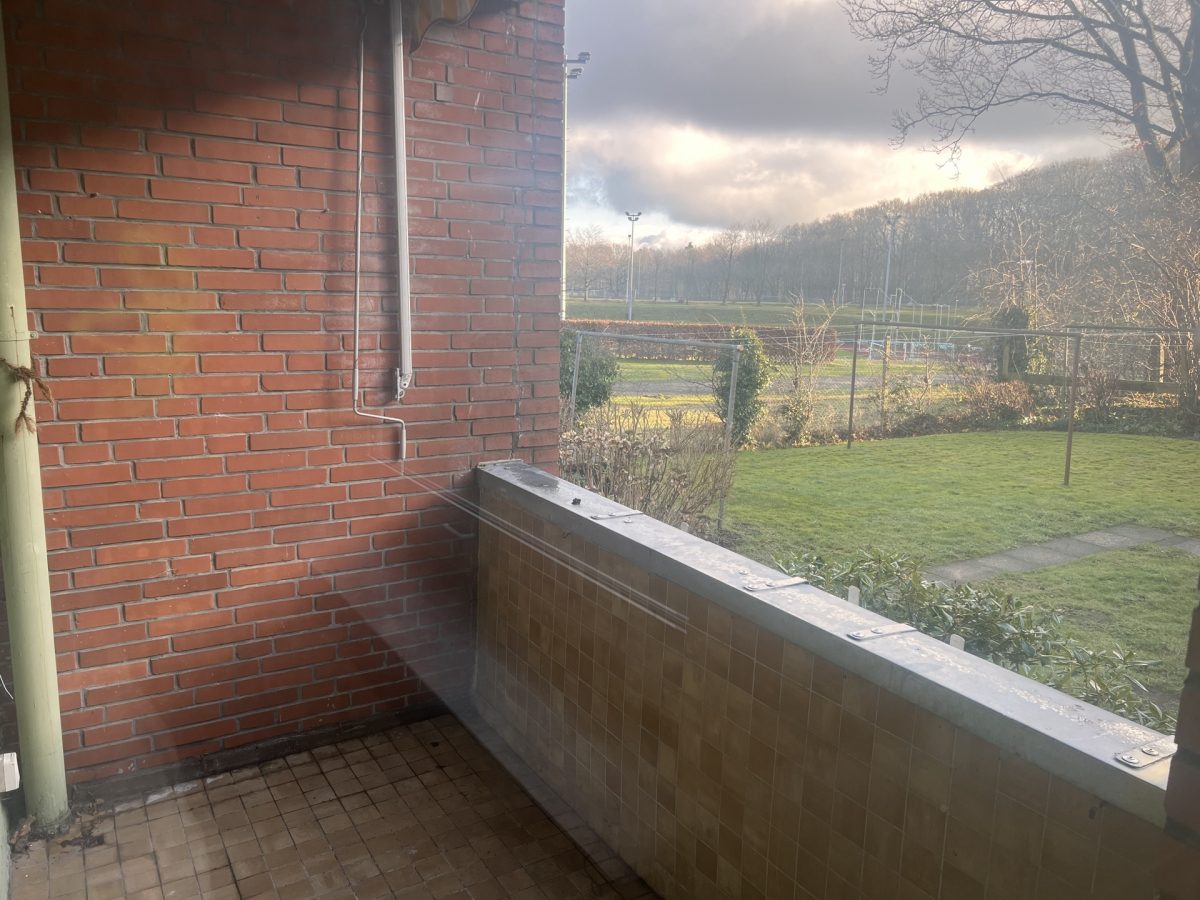 Immobilienangebot - Büdelsdorf - Alle - Gut geschnittene drei Zimmer Wohnung 
im Hochpaterre Nähe Eiderstadion
