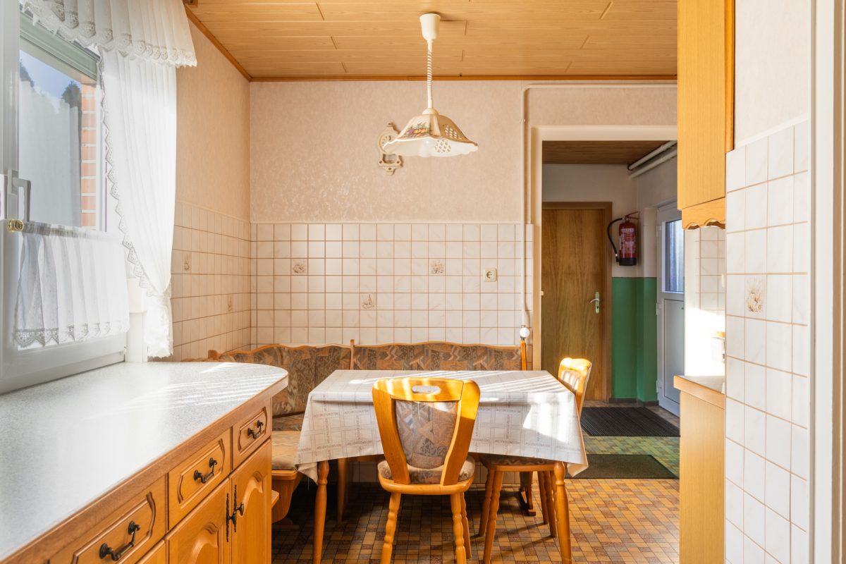 Immobilienangebot - Hochdonn - Alle - Kleines gepflegtes Haus auf großem Grundstück in der Nähe des Nord/Ostseekanals