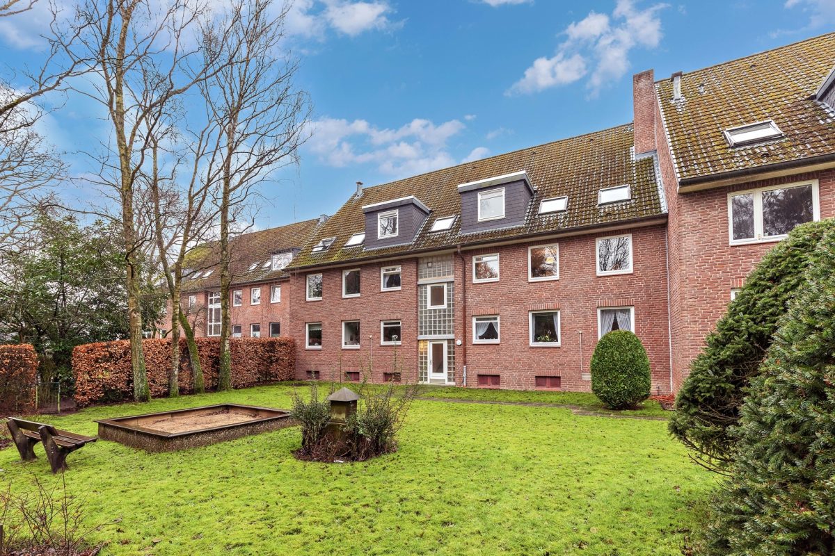 Immobilienangebot - Hamburg - Alle - Den Wald vor der Tür ! Vermietete 4-Zimmer-Wohnung mit Waldblick in beliebter Lage von HH-Rahlstedt