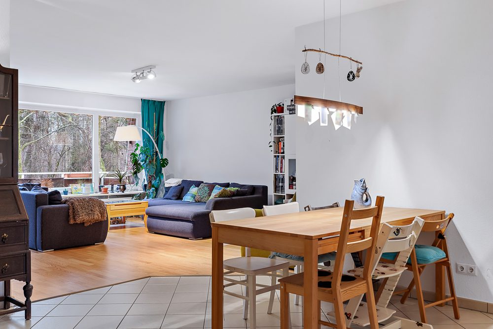 Immobilienangebot - Hamburg - Alle - Den Wald vor der Tür ! Vermietete 4-Zimmer-Wohnung mit Waldblick in beliebter Lage von HH-Rahlstedt
