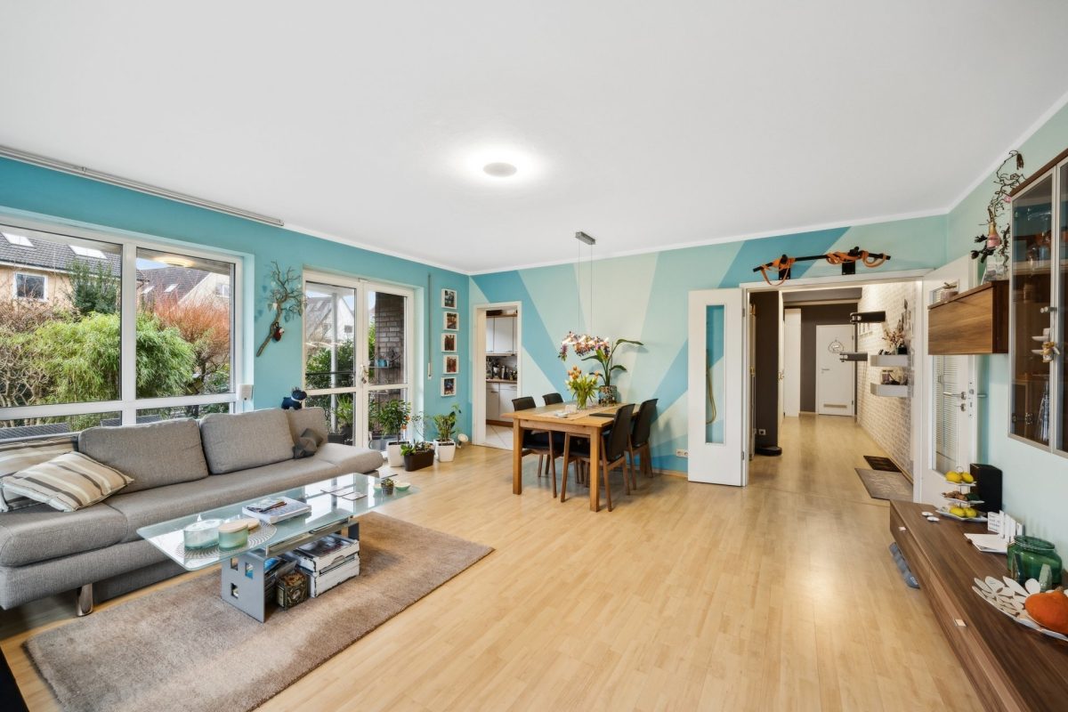Immobilienangebot - Hamburg / Rahlstedt - Alle - Barrierearme 3-Zimmer Wohnung mit Terrasse, Aufzug und TG-Stellplatz in Alt-Rahlstedt