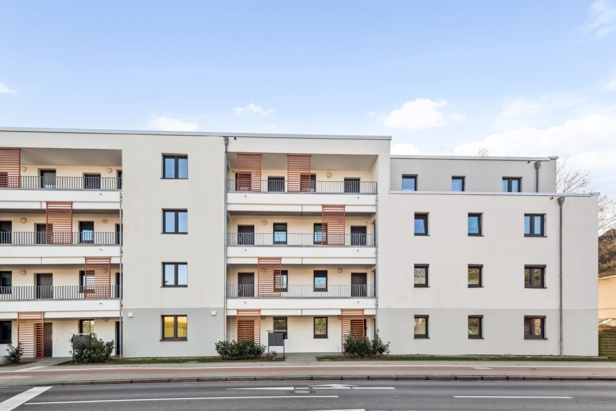 Immobilienangebot - Hamburg / Rahlstedt - Alle - Luxuriöse 3-Zimmer Wohnung mit Balkon und TG-Stellplatz in zentraler Lage von Hamburg-Rahlstedt
