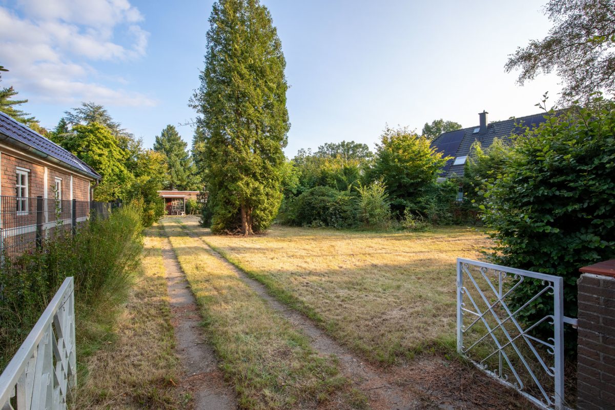 Immobilienangebot - Hamburg / Bergstedt - Alle - BAUGRUNDSTÜCK FÜR EIN EINFAMILIENHAUS IN ATTRAKTIVER SACKGASSENLAGE VON BERGSTEDT