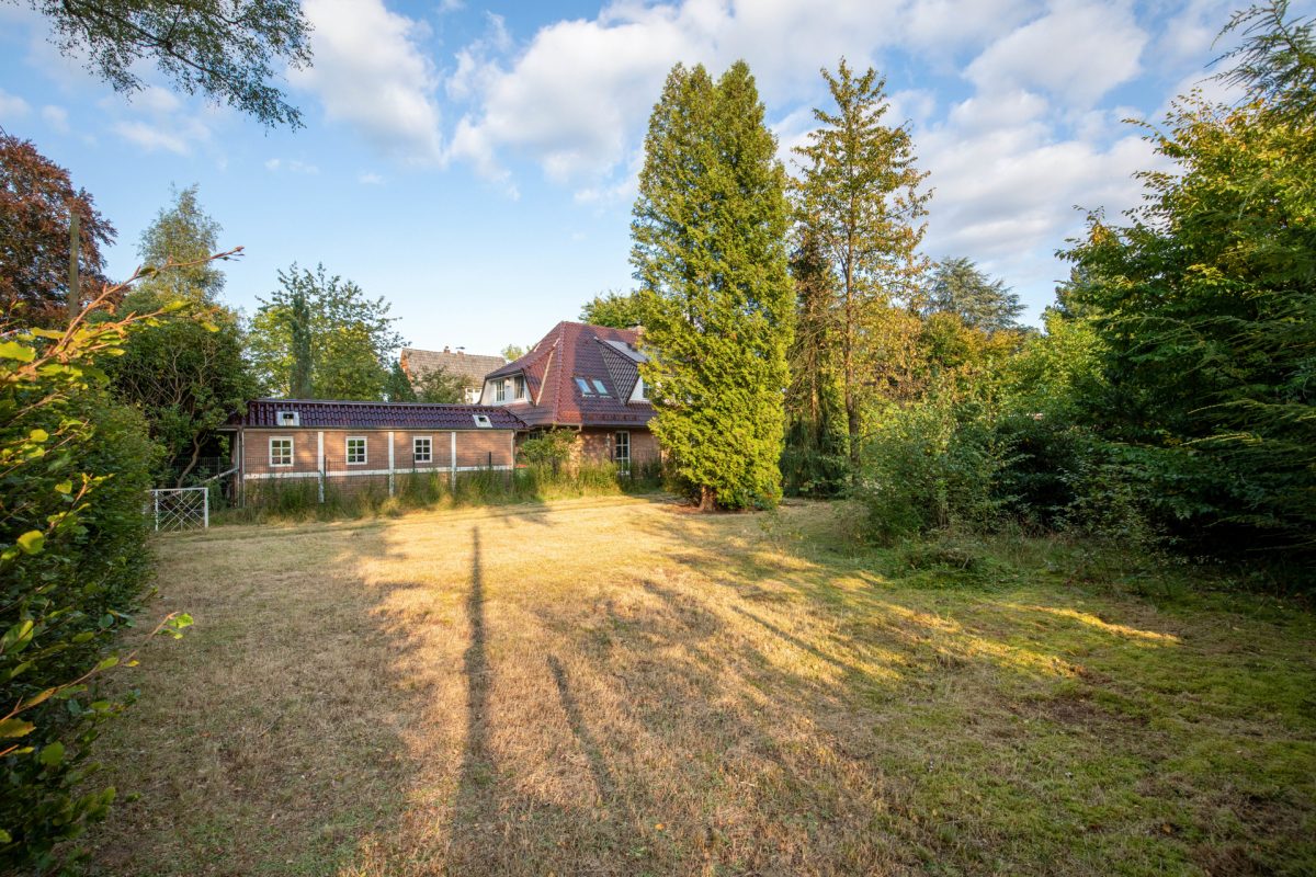 Immobilienangebot - Hamburg / Bergstedt - Alle - BAUGRUNDSTÜCK FÜR EIN EINFAMILIENHAUS IN ATTRAKTIVER SACKGASSENLAGE VON BERGSTEDT