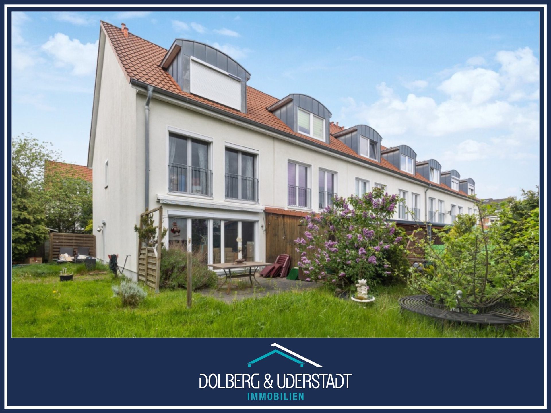 Immobilienangebot - Hamburg / Tonndorf - Alle - Modernes 6-Zimmer-Endreihenhaus mit 173 qm Wohn- & Nutzfläche mit optional. 1 TG-Platz in Tonndorf!