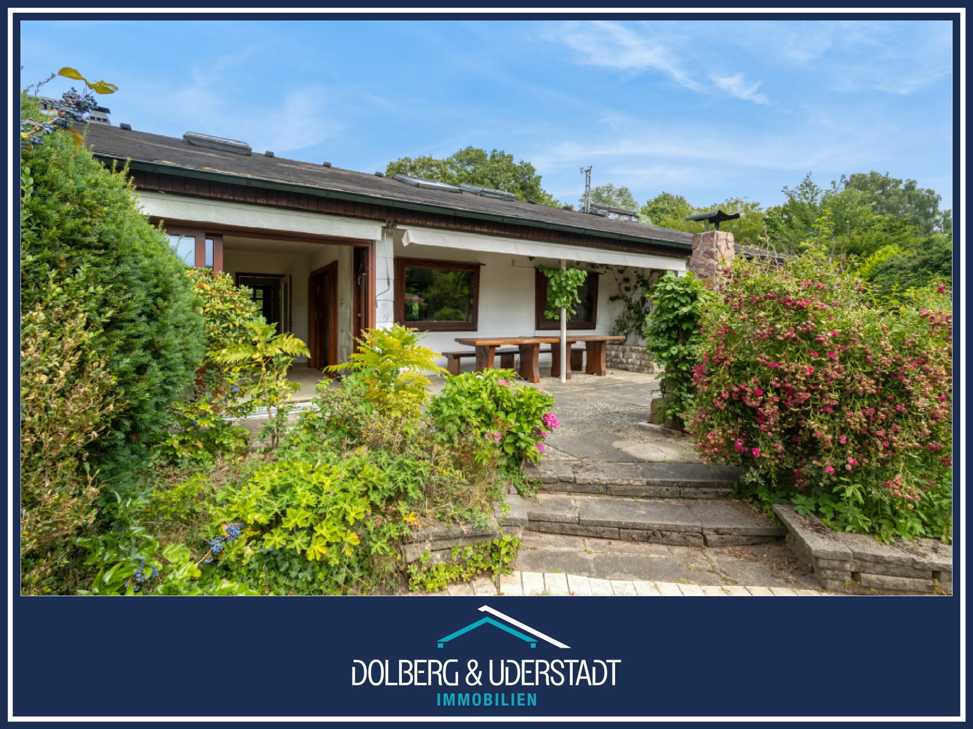 Immobilienangebot - Hamburg / Oldenfelde - Alle - Reihenendbungalow mit großem Garten und Südwest Terrasse, sanierungsbedürftig. "NUR NOCH WARTELISTE"