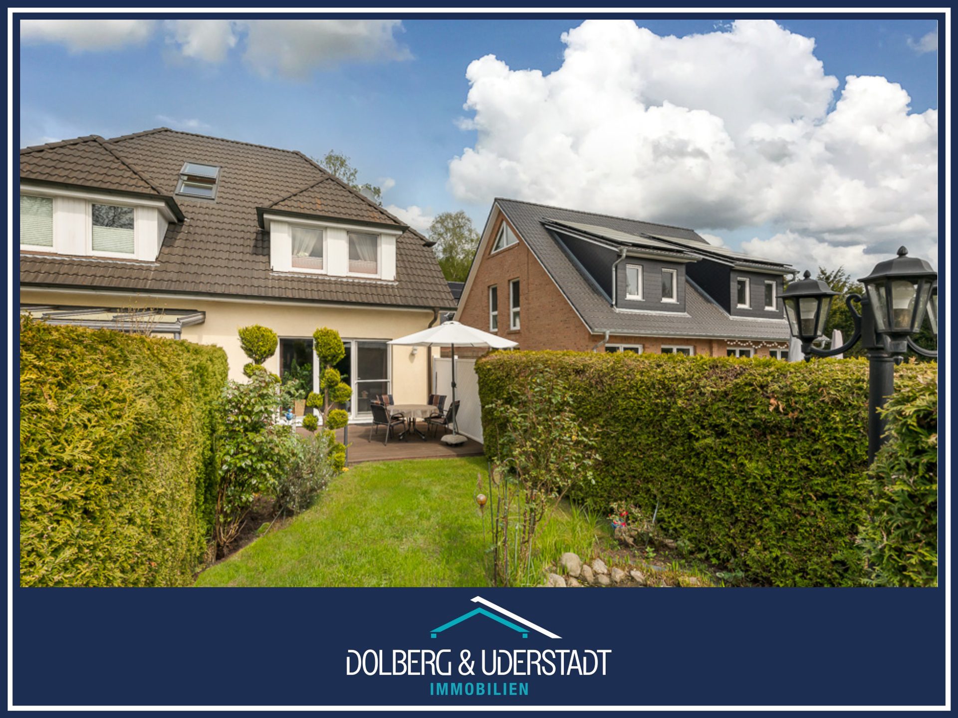 Immobilienangebot - Hamburg / Meiendorf - Alle - NUR NOCH WARTELISTE! Baujahr 2006! Moderne Doppelhaushälfte mit Vollkeller, Carport und Außenstellplatz in attraktiver Lage von Meiendorf