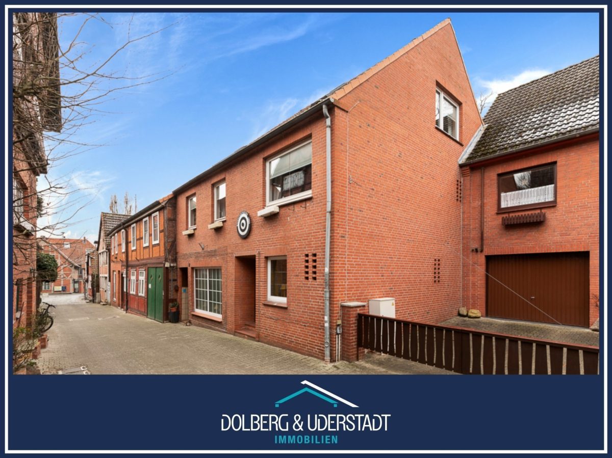 Immobilienangebot - Lauenburg/Elbe - Alle - Charmantes und gepflegtes Stadthaus in pittoresker Lage zentral in der Altstadt von Lauenburg!